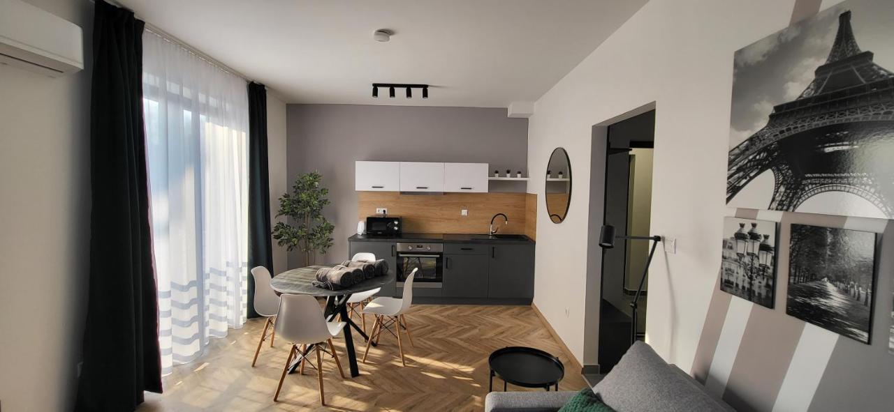 Dotis Apartman 터터 외부 사진